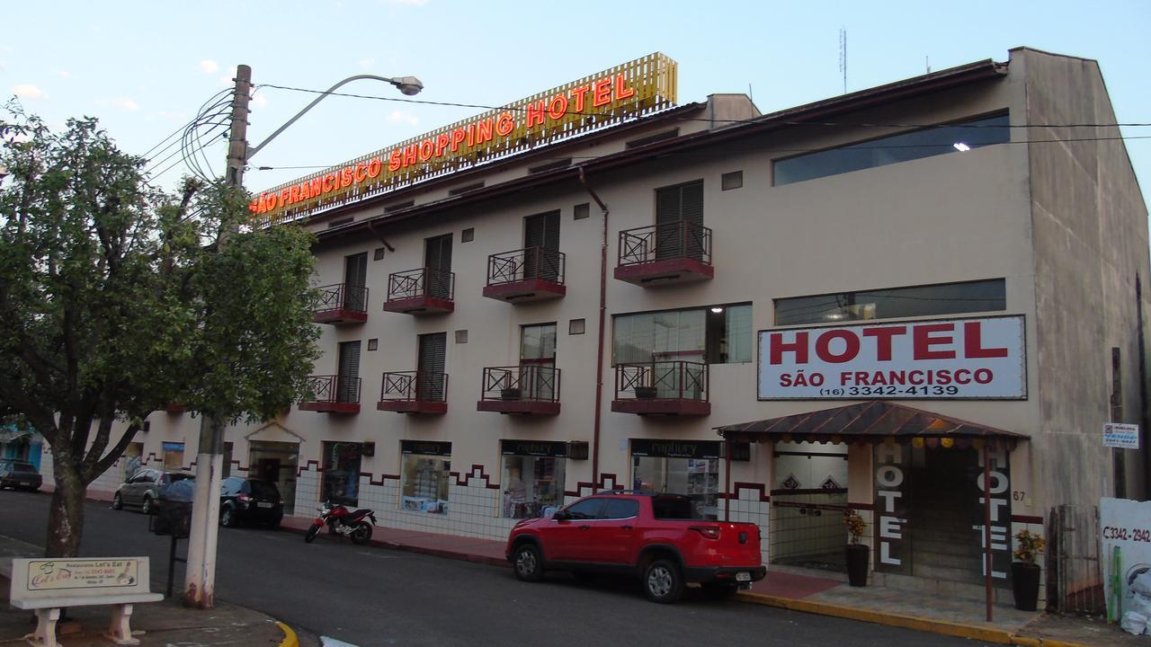 Hotel Sao Francsico De Ibitinga Bagian luar foto